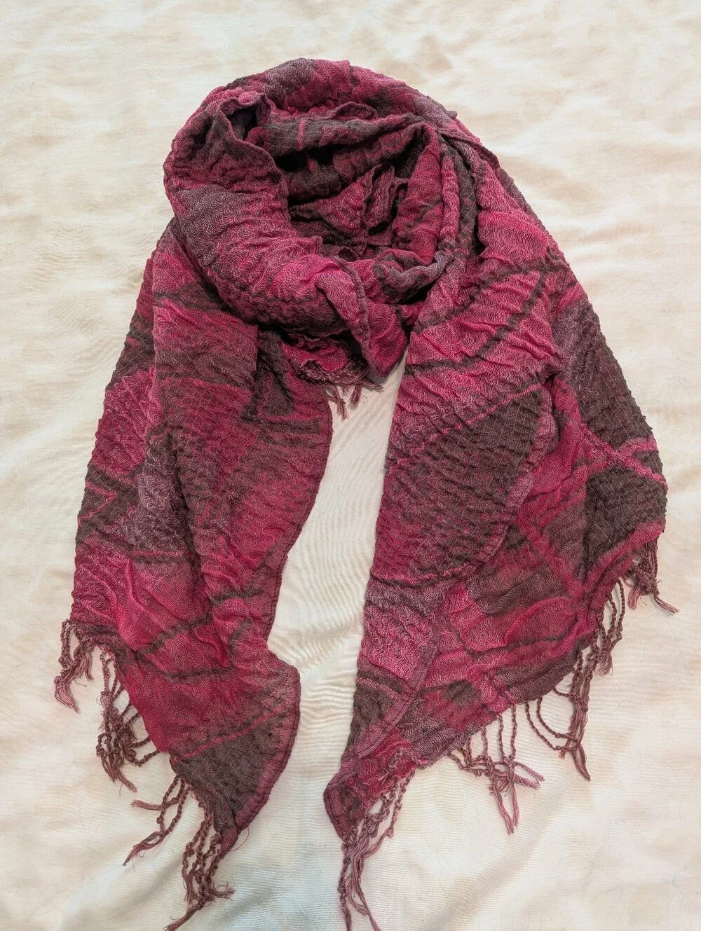 NWOT Beautiful Pink Textured Scarf
